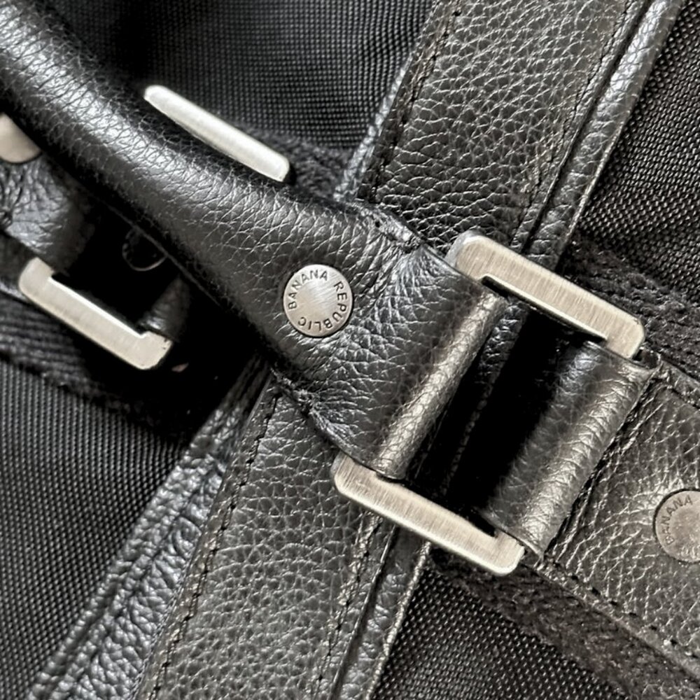 Banana Republic Weekender Duffle Bag - Picture 5 of 7